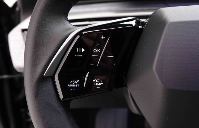 PEUGEOT_PEUGEOT_3008_2551230_17.jpg PEUGEOT_PEUGEOT_3008_2551230_17.jpg