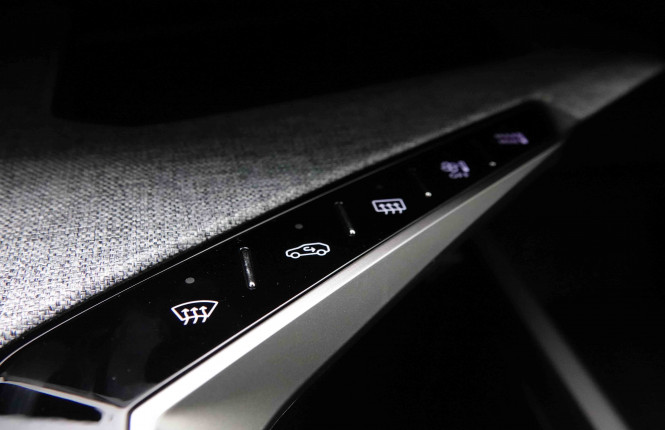 PEUGEOT_PEUGEOT_3008_2652123_14.jpg PEUGEOT_PEUGEOT_3008_2652123_14.jpg