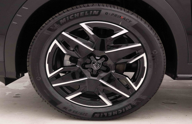 PEUGEOT_PEUGEOT_3008_2652125_21.jpg