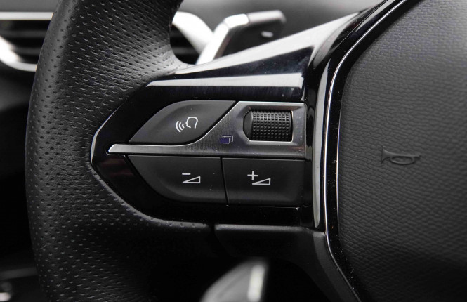 PEUGEOT_PEUGEOT_3008_2652901_20.jpg PEUGEOT_PEUGEOT_3008_2652901_20.jpg