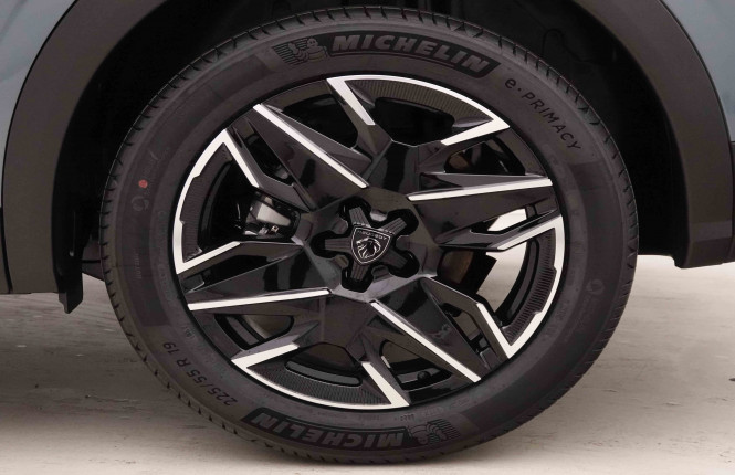 PEUGEOT_PEUGEOT_3008_2652914_22.jpg