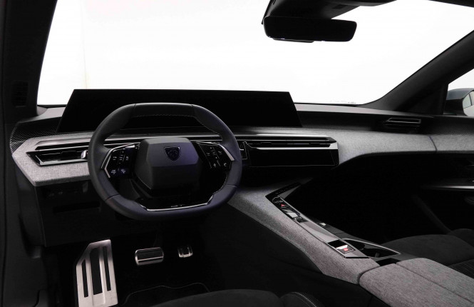 PEUGEOT_PEUGEOT_3008_2652965_8.jpg