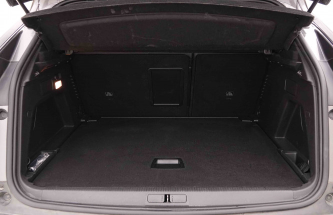 PEUGEOT_PEUGEOT_3008_2653106_5.jpg