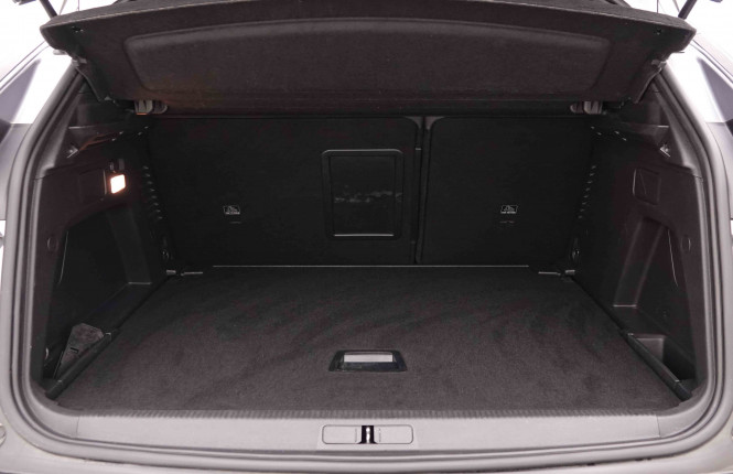 PEUGEOT_PEUGEOT_3008_2653107_5.jpg