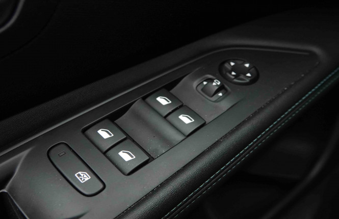 PEUGEOT_PEUGEOT_3008_2653108_20.jpg