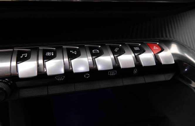 PEUGEOT_PEUGEOT_3008_2653109_14.jpg