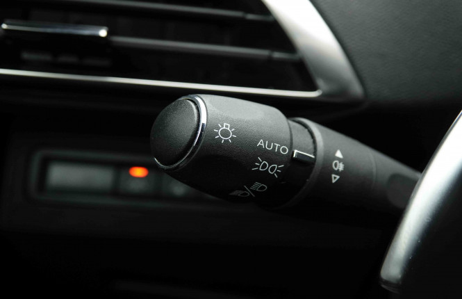 PEUGEOT_PEUGEOT_3008_2654449_17.jpg