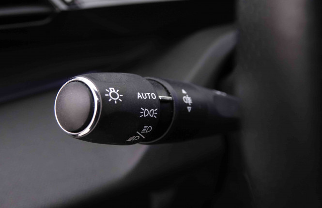 PEUGEOT_PEUGEOT_308_2547825_15.jpg