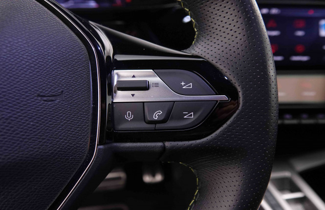 PEUGEOT_PEUGEOT_308_2547825_18.jpg