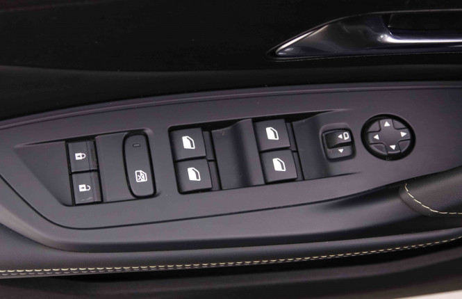PEUGEOT_PEUGEOT_308_2547828_20.jpg