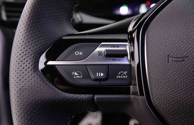 PEUGEOT_PEUGEOT_308_2547838_16.jpg