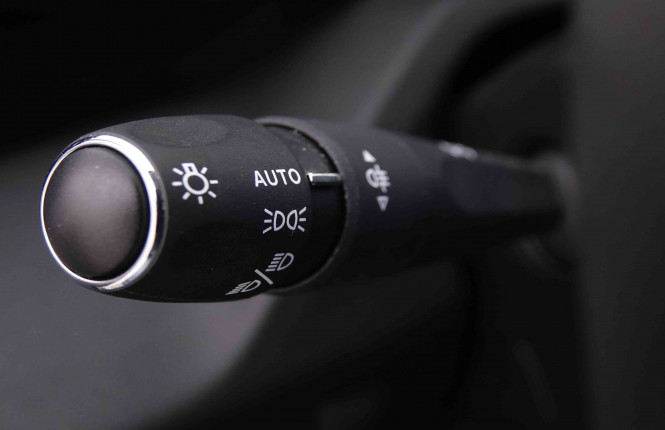 PEUGEOT_PEUGEOT_308_2547989_15.jpg