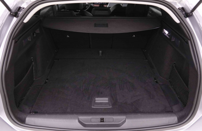 PEUGEOT_PEUGEOT_308_2548267_5.jpg