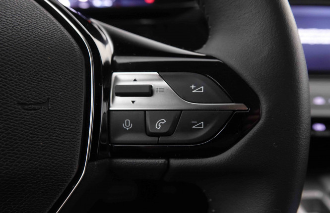 PEUGEOT_PEUGEOT_308_2548534_18.jpg