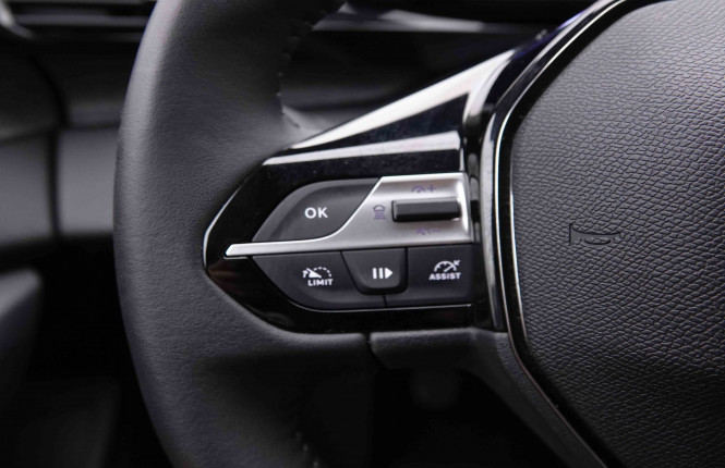 PEUGEOT_PEUGEOT_308_2548894_18.jpg
