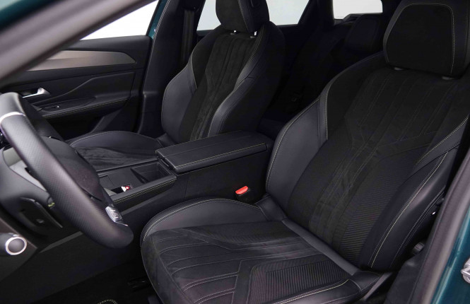 PEUGEOT_PEUGEOT_308_2549647_63.jpg
