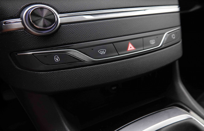 PEUGEOT_PEUGEOT_308_2549770_14.jpg