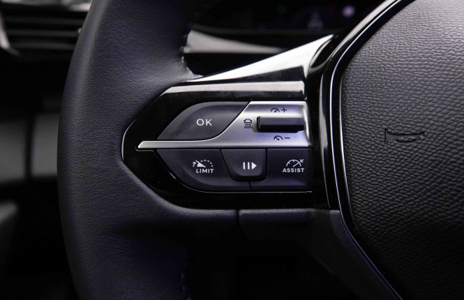 PEUGEOT_PEUGEOT_308_2550392_17.jpg PEUGEOT_PEUGEOT_308_2550392_17.jpg