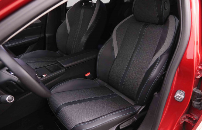 PEUGEOT_PEUGEOT_308_2550396_6.jpg PEUGEOT_PEUGEOT_308_2550396_6.jpg