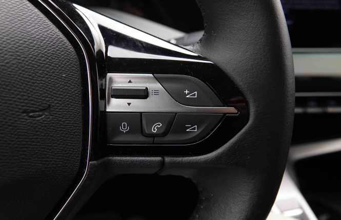 PEUGEOT_PEUGEOT_308_2550923_19.jpg PEUGEOT_PEUGEOT_308_2550923_19.jpg