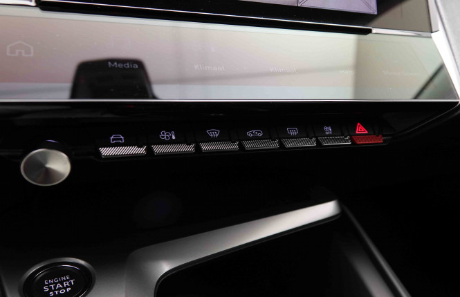 PEUGEOT_PEUGEOT_308_2550924_13.jpg PEUGEOT_PEUGEOT_308_2550924_13.jpg