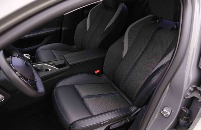 PEUGEOT_PEUGEOT_308_2550924_6.jpg PEUGEOT_PEUGEOT_308_2550924_6.jpg