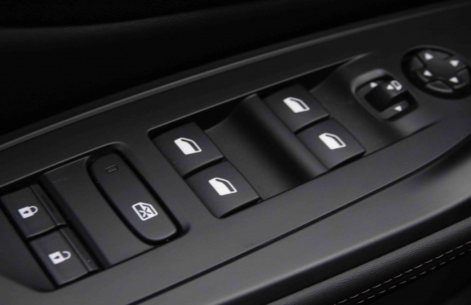 PEUGEOT_PEUGEOT_308_2550969_20.jpg PEUGEOT_PEUGEOT_308_2550969_20.jpg