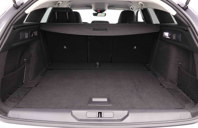 PEUGEOT_PEUGEOT_308_2550970_5.jpg