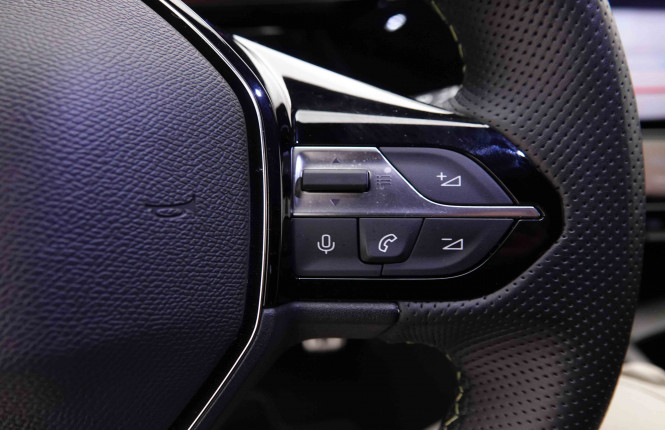 PEUGEOT_PEUGEOT_308_2550989_19.jpg PEUGEOT_PEUGEOT_308_2550989_19.jpg