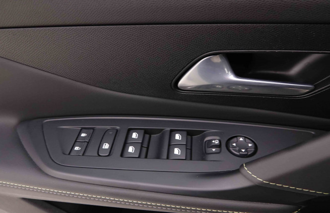 PEUGEOT_PEUGEOT_308_2550989_20.jpg PEUGEOT_PEUGEOT_308_2550989_20.jpg