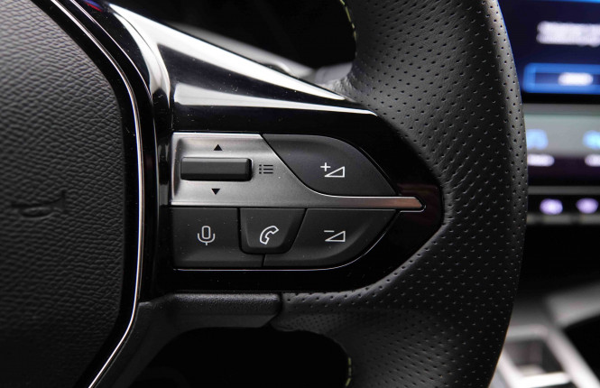 PEUGEOT_PEUGEOT_308_2550991_19.jpg
