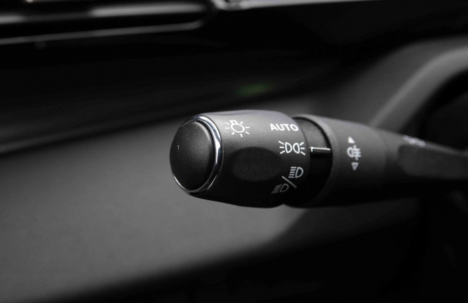 PEUGEOT_PEUGEOT_308_2551215_16.jpg PEUGEOT_PEUGEOT_308_2551215_16.jpg