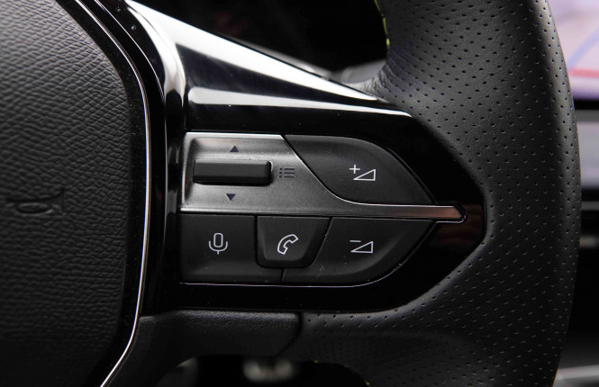 PEUGEOT_PEUGEOT_308_2551215_19.jpg PEUGEOT_PEUGEOT_308_2551215_19.jpg