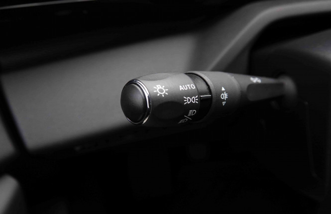 PEUGEOT_PEUGEOT_308_2551249_16.jpg PEUGEOT_PEUGEOT_308_2551249_16.jpg