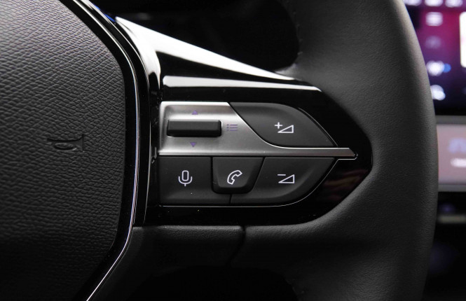 PEUGEOT_PEUGEOT_308_2652101_18.jpg PEUGEOT_PEUGEOT_308_2652101_18.jpg