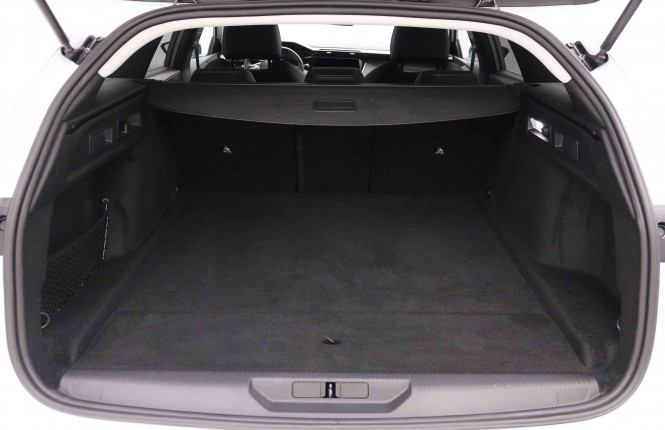 PEUGEOT_PEUGEOT_308_2652254_5.jpg