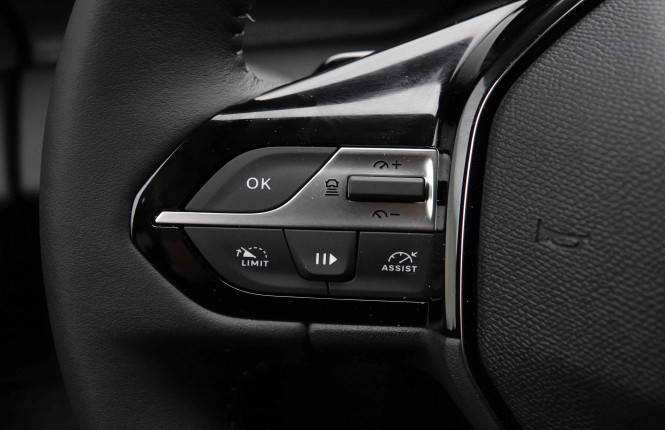 PEUGEOT_PEUGEOT_308_2652259_18.jpg PEUGEOT_PEUGEOT_308_2652259_18.jpg