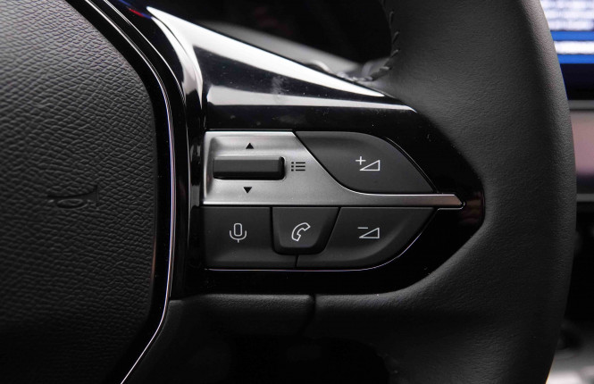 PEUGEOT_PEUGEOT_308_2652259_19.jpg PEUGEOT_PEUGEOT_308_2652259_19.jpg