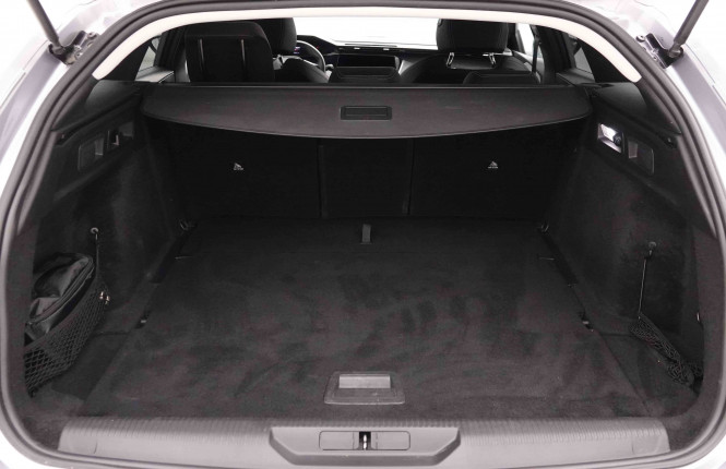 PEUGEOT_PEUGEOT_308_2652447_5.jpg
