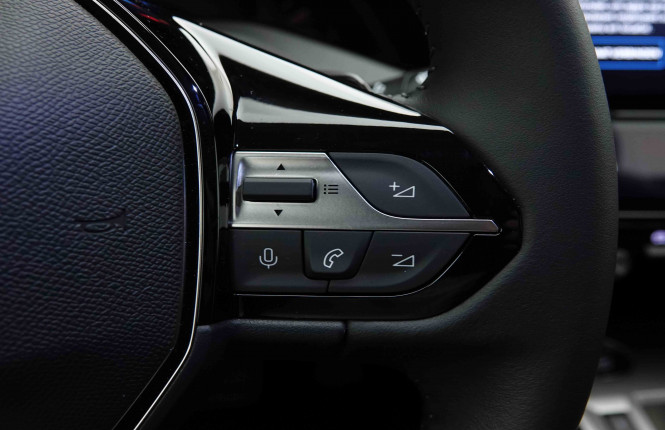 PEUGEOT_PEUGEOT_308_2653646_19.jpg