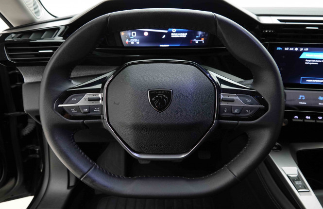 PEUGEOT_PEUGEOT_308_2653863_8.jpg