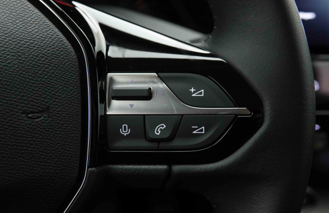 PEUGEOT_PEUGEOT_308_2653866_19.jpg
