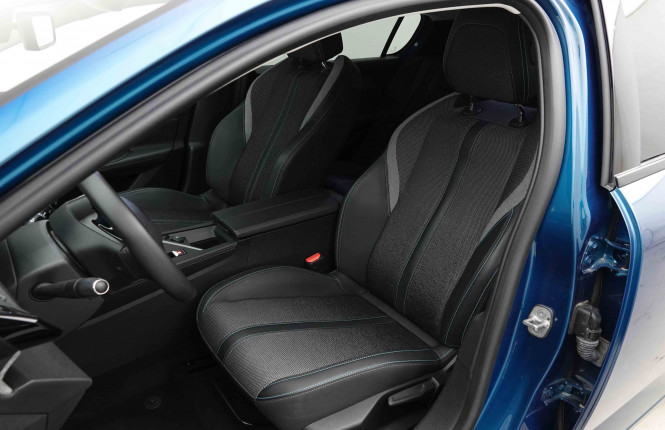 PEUGEOT_PEUGEOT_308_2653866_6.jpg