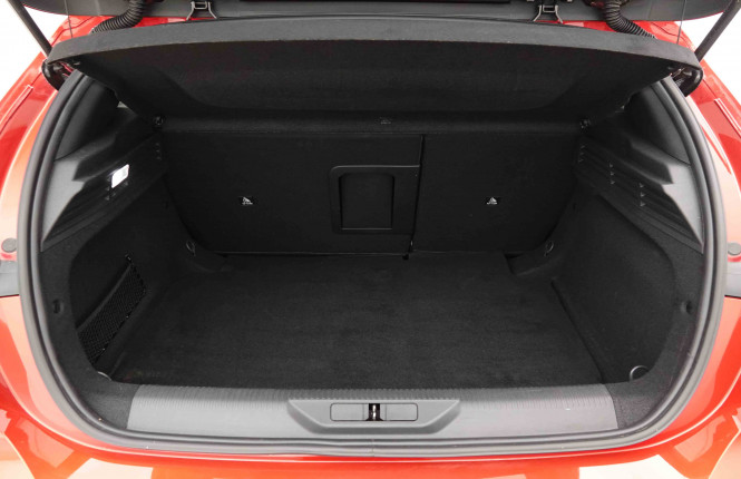 PEUGEOT_PEUGEOT_308_2653868_5.jpg