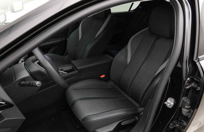 PEUGEOT_PEUGEOT_308_2653872_6.jpg