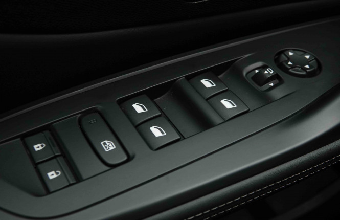 PEUGEOT_PEUGEOT_308_2653877_20.jpg