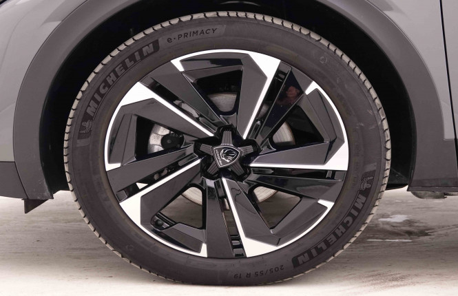 PEUGEOT_PEUGEOT_408_2548249_20.jpg