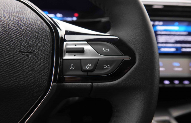 PEUGEOT_PEUGEOT_408_2549538_20.jpg