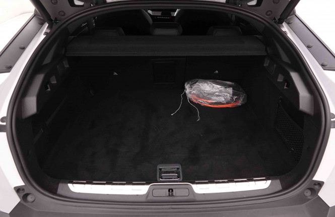 PEUGEOT_PEUGEOT_408_2549546_5.jpg