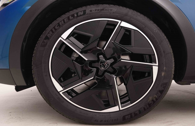 PEUGEOT_PEUGEOT_408_2550106_24.jpg